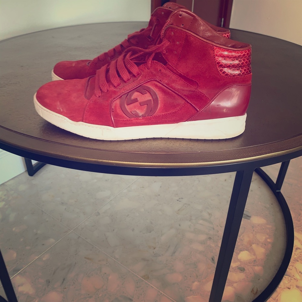 Men’s Gucci high top sneakers